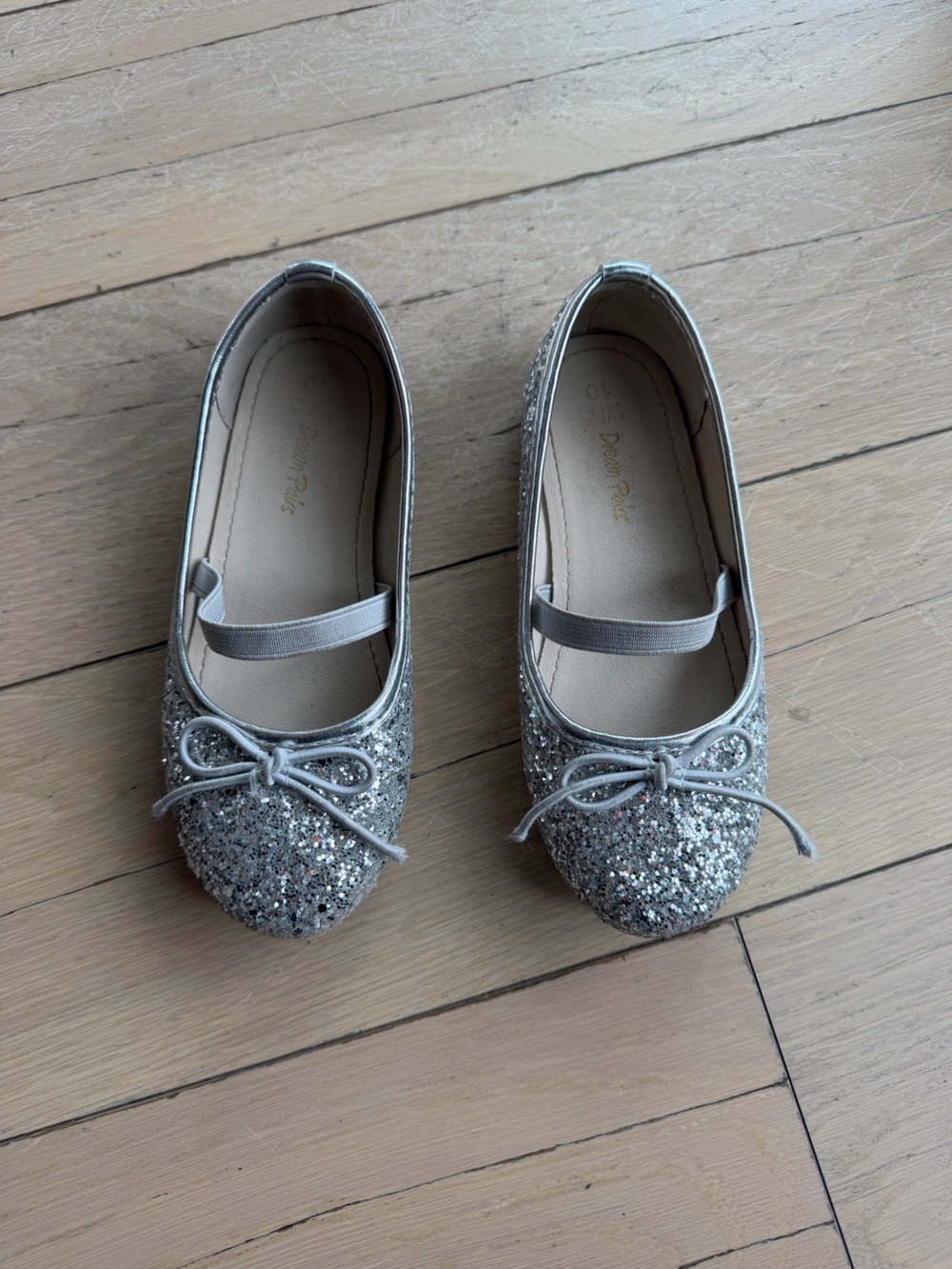 Girls' Glitter Mary Jane Flats with Bow - Silver